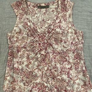 Mexx sleeveless top. Check out my closet for the matching skirt. Bundle to save!